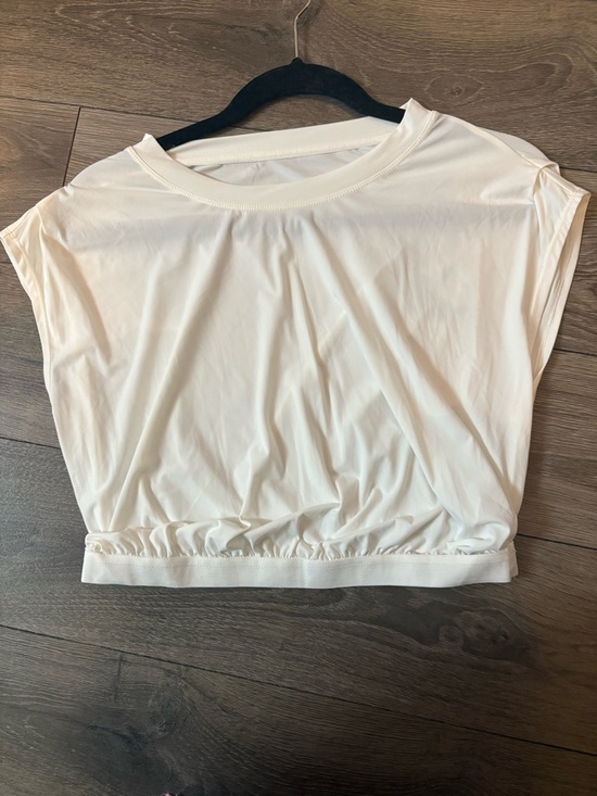 HALARA Tops - HALARA Cream Gathered-Hem Crop Top NWOT